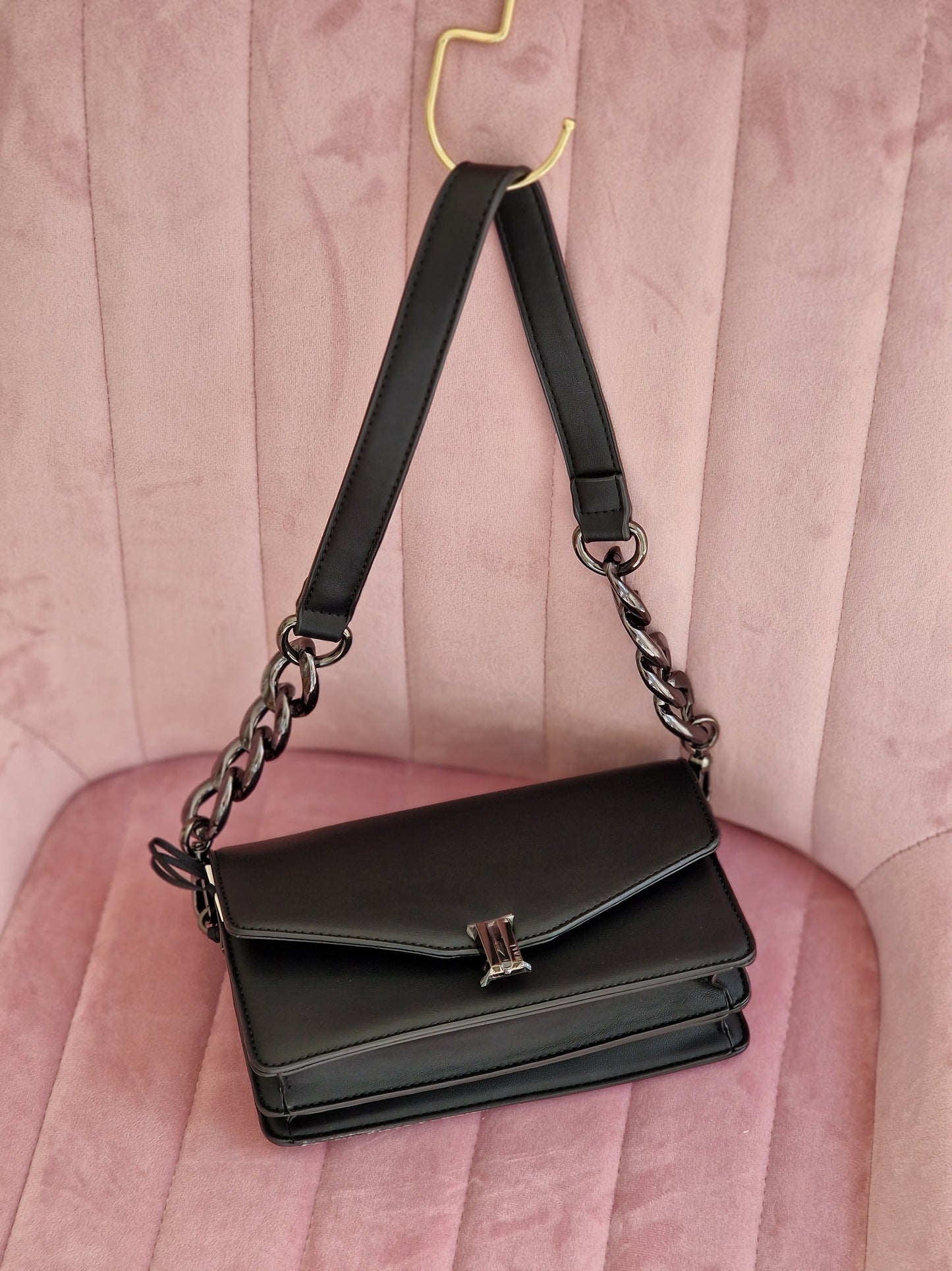 AURORE BLACK SHOULDER BAG