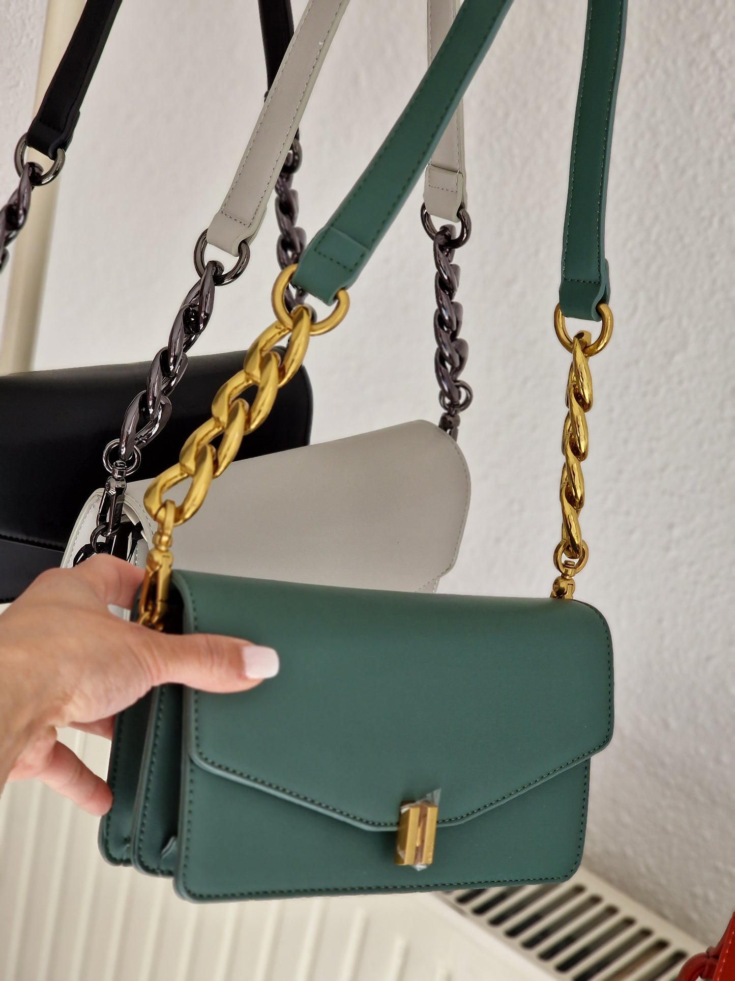 AURORE GREEN SHOULDER BAG