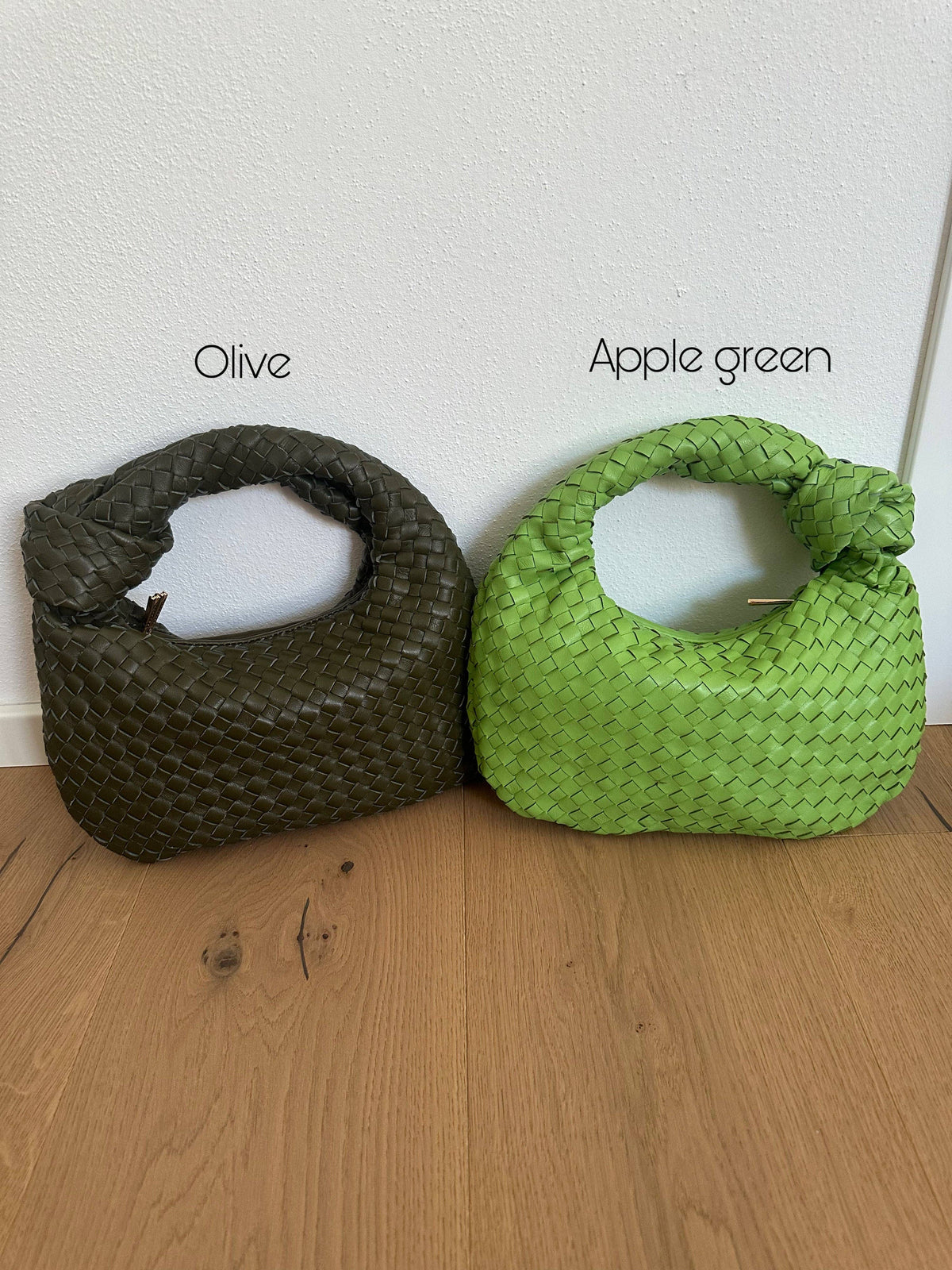 Bolsa JOLIE wild pequena em couro sauvage entrelaçado genuíno: Gold