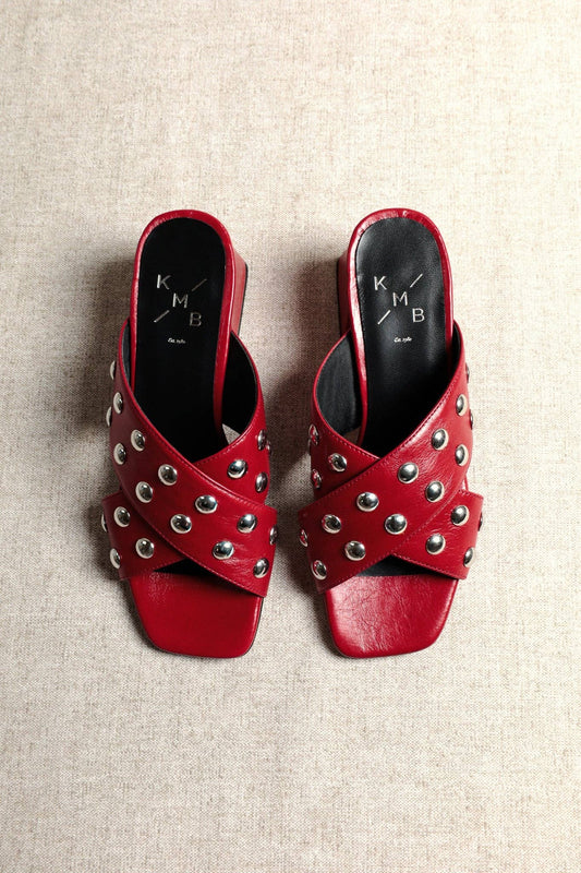 LEILA RED