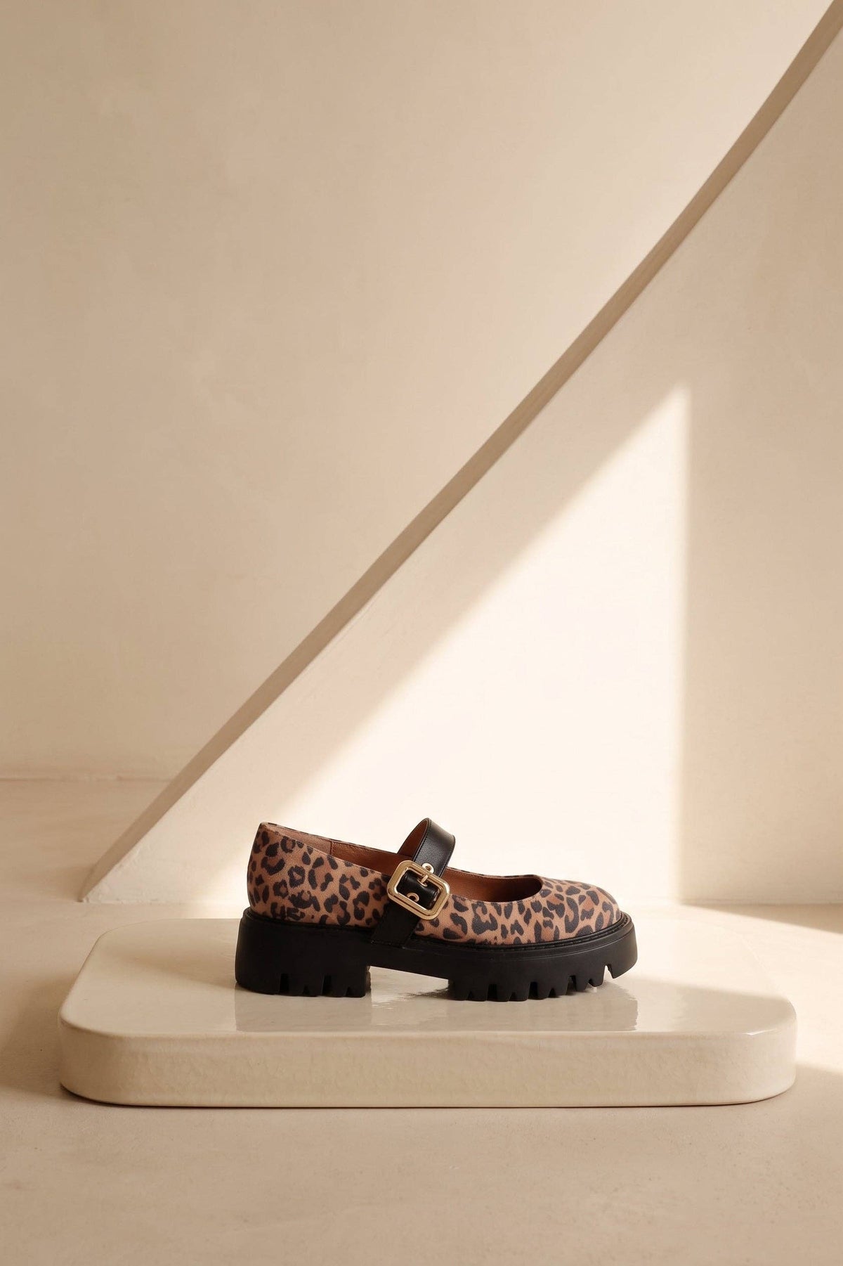 CLARK LEO – Sapatos Mary Jane em camurça com estampa de leopardo: 37