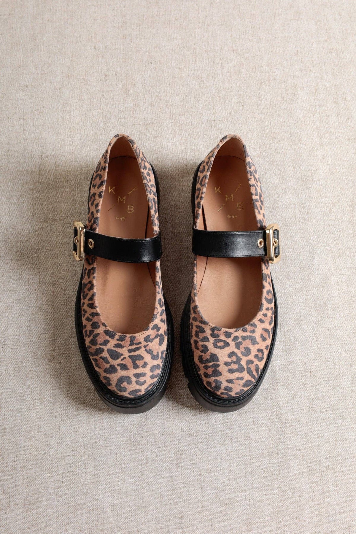 CLARK LEO – Sapatos Mary Jane em camurça com estampa de leopardo: 37