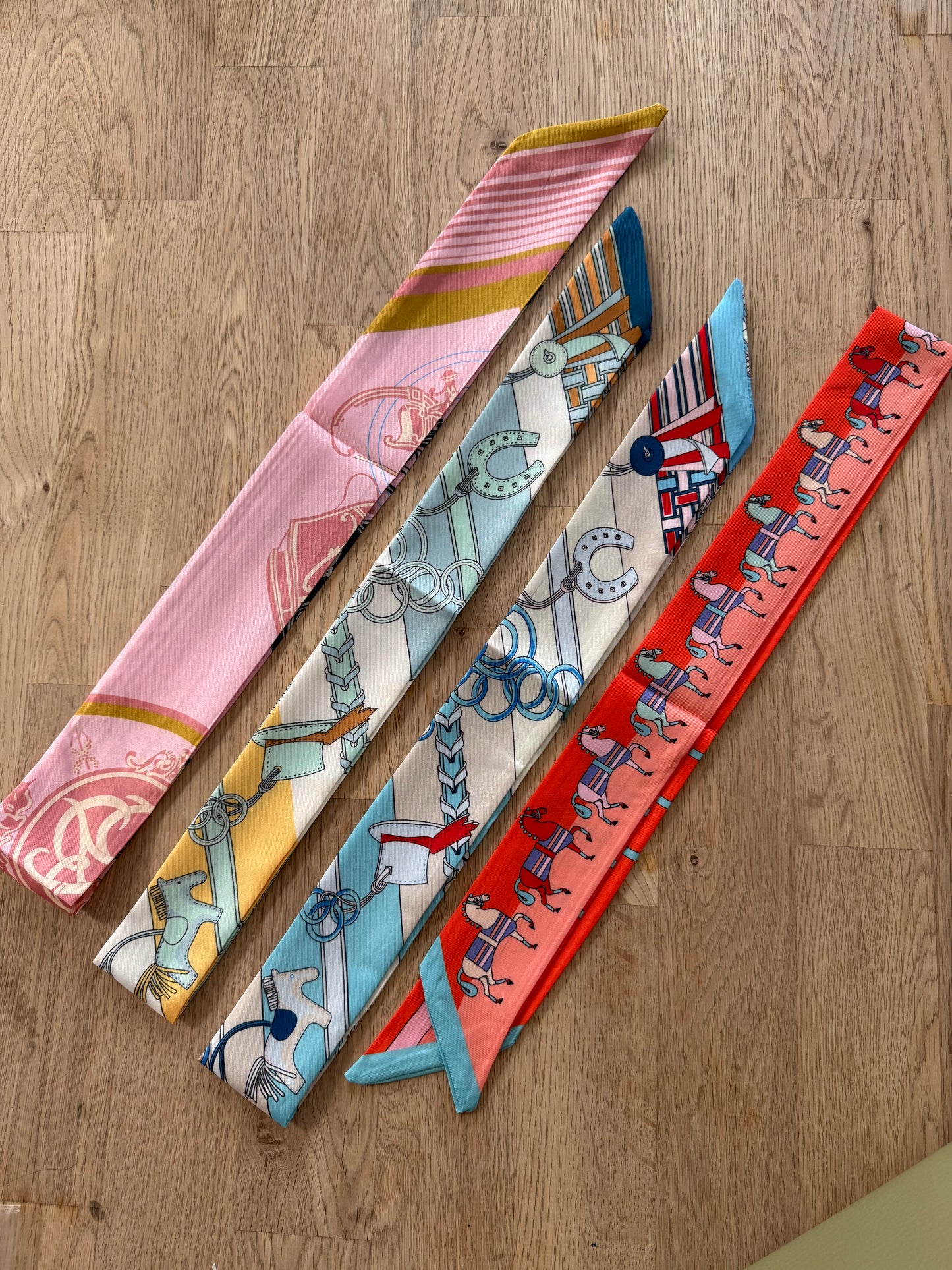 VALERIE SEIDENTUCH - TWILLY